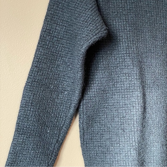 Aritzia Wilfred Free Isabelli Waffle Knit Merino Wool Sweater Size Medium - Picture 8 of 12